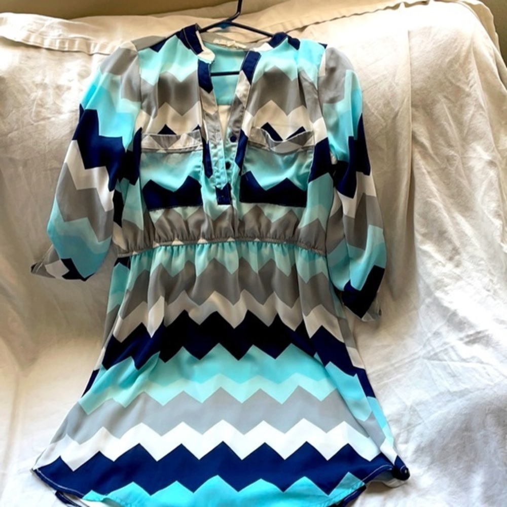 Women large chevron print dress